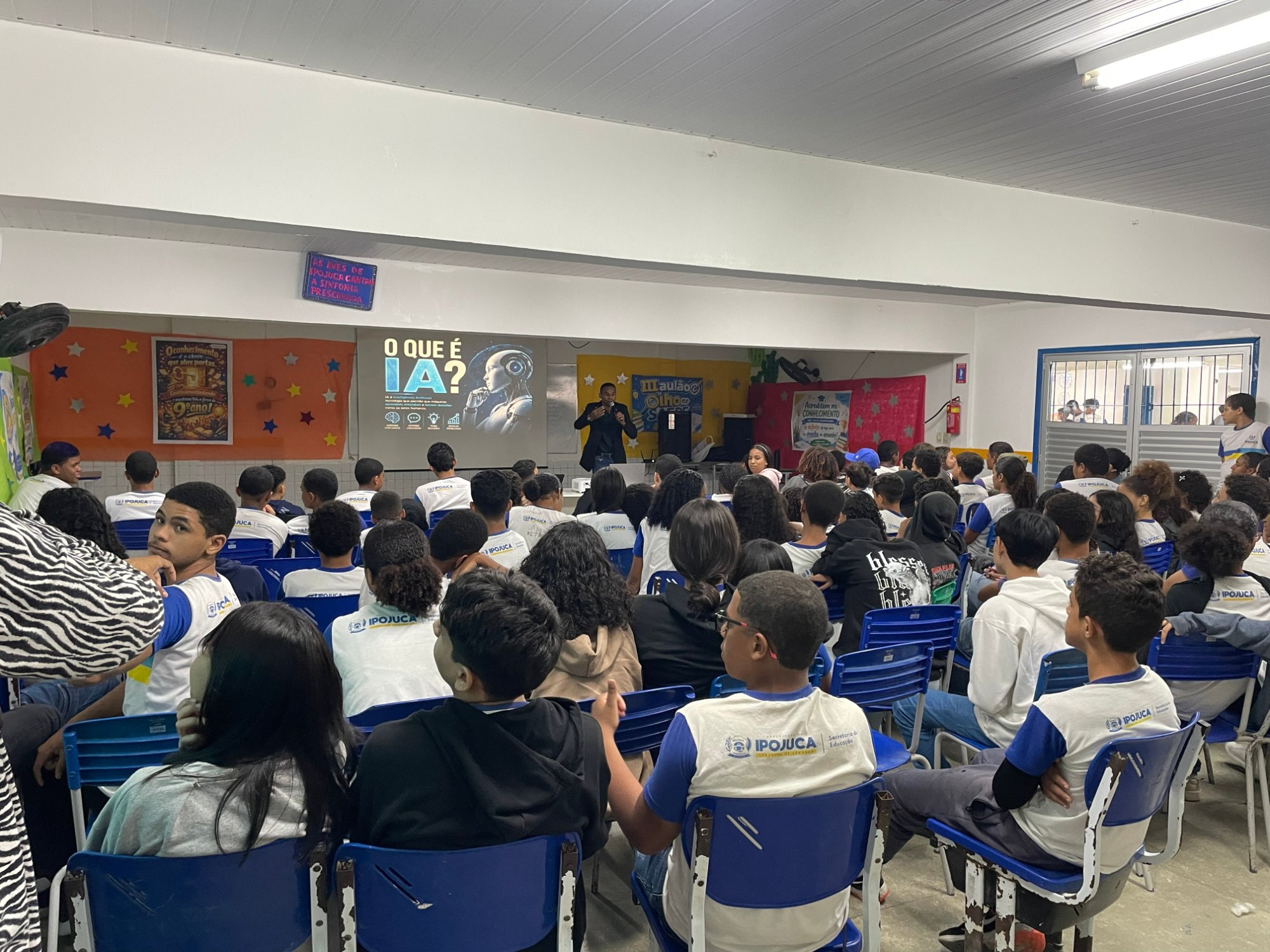 IMPACTO DA IA NAS ESCOLAS